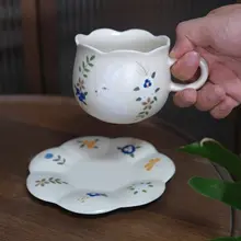 手描き陶器カップ＆ソーサーセット【動物柄・ペア・贈り物に最適】
