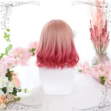 原宿風 ロリータスタイルのラズベリーカラーショートカールウィッグ