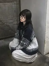 フェアアイルデザインのルーズフィットニットジップカーディガン【柔らかな着心地】