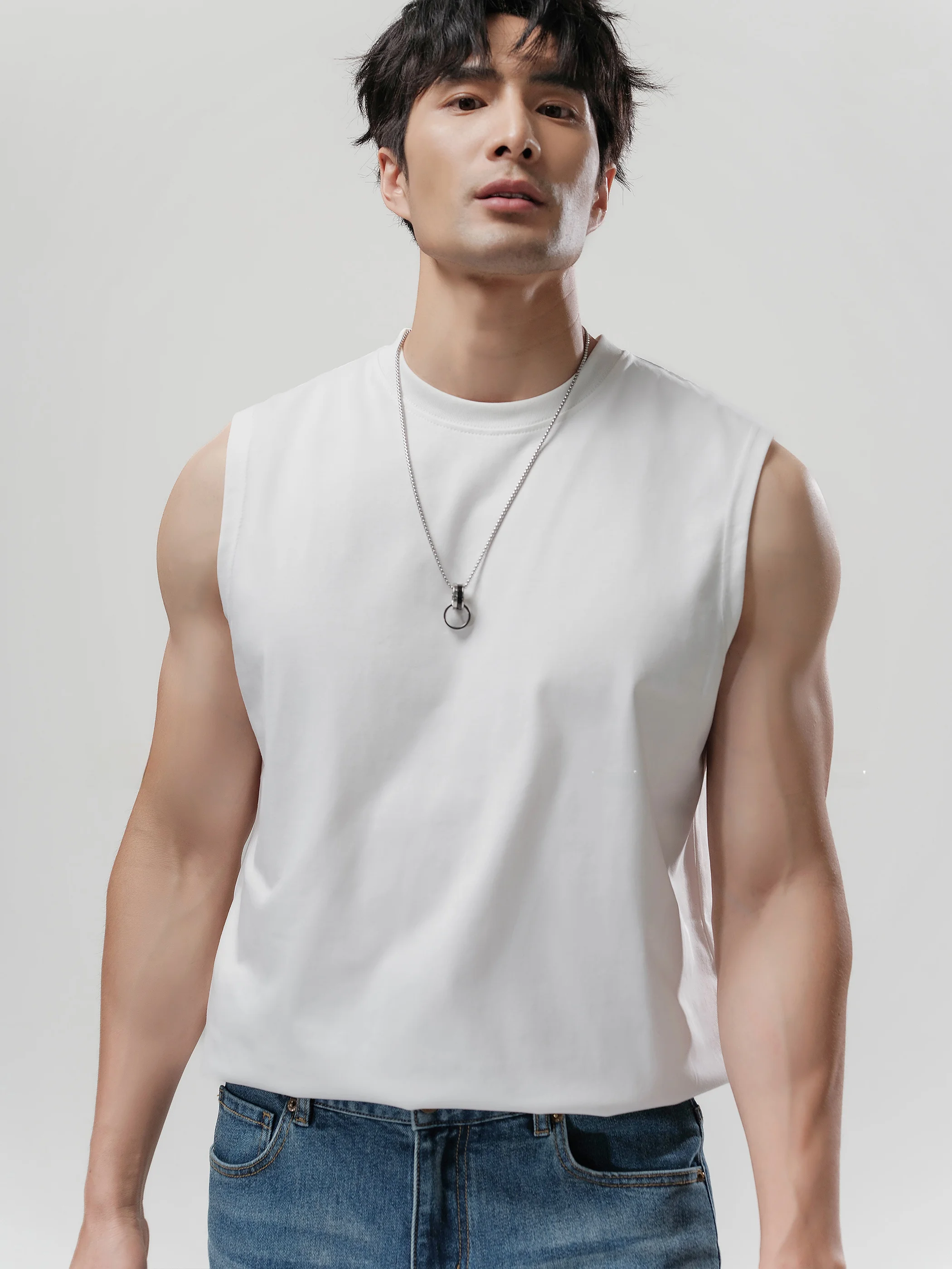 汗をかいても臭わない服を選ぶには？夏の日常に欠かせない「涼感速乾＋抗菌」Tシャツの選び方