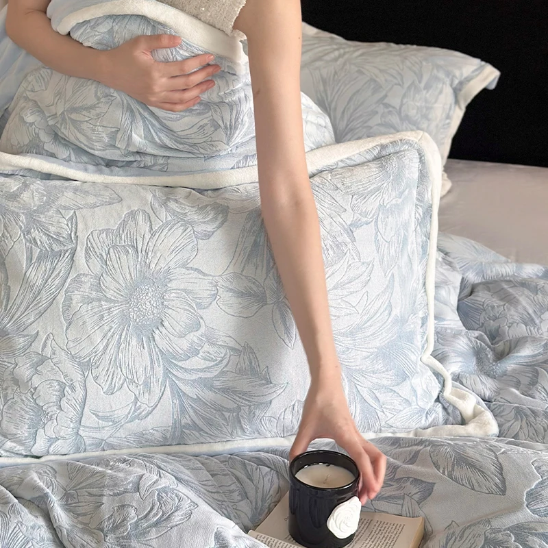 冬用高密度ミルクベルベット3点セット：立体デザインで快適な睡眠環境を実現