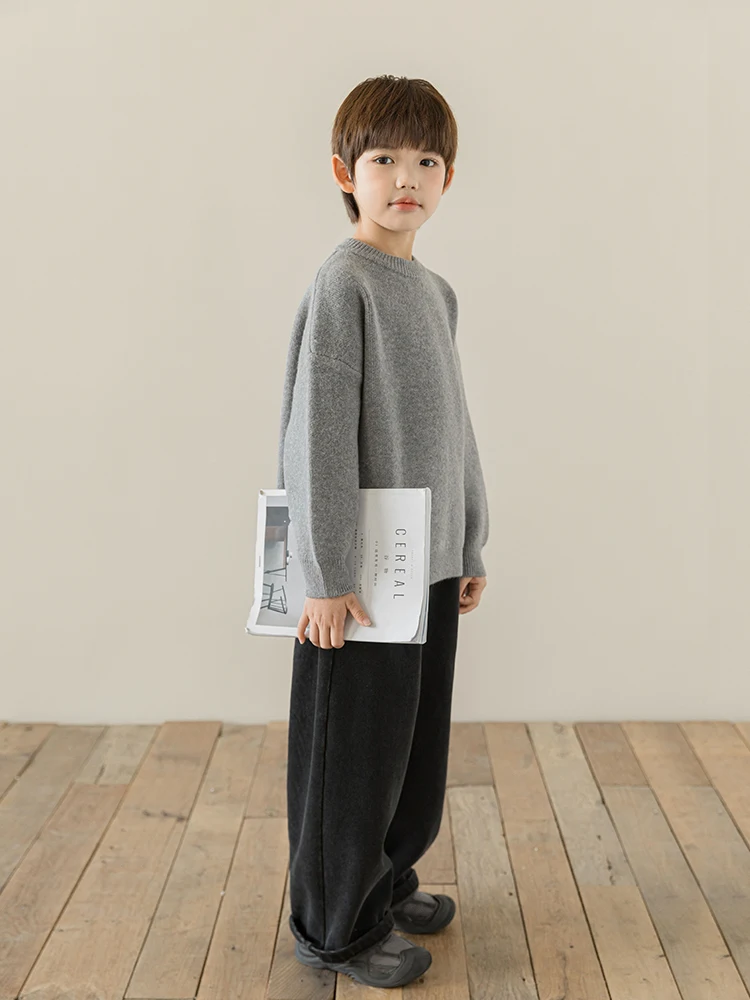 20度の気温で子供の服をどう選ぶべきか？男児用のジャケットとニットシャツの選び方を徹底解説