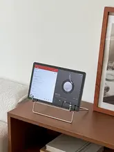 インスタ風 金属製タブレットスタンド【デスク・ベッド用・携帯性・鉄製】
