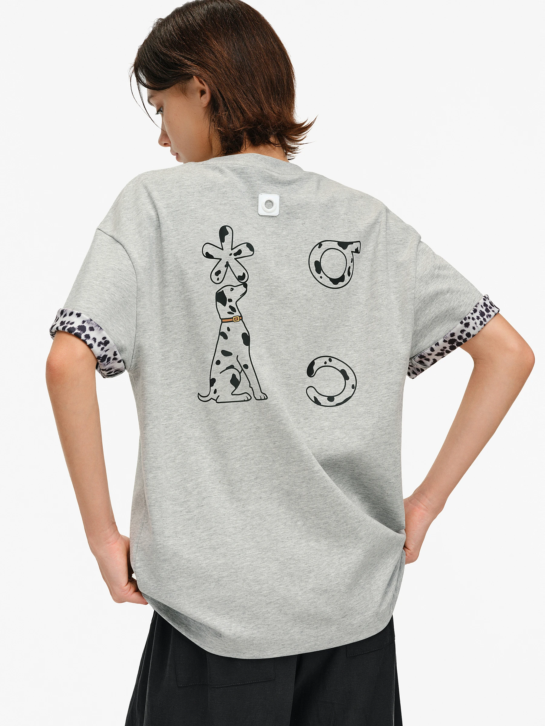ピチピチTシャツを選ぶときに迷うなら、この1点が鍵になる！