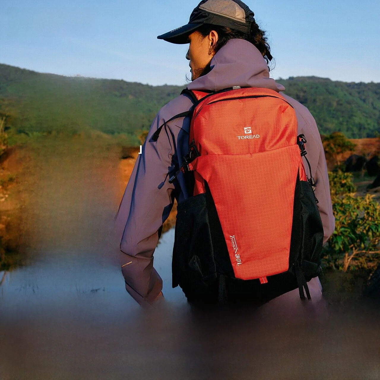 探路者 30L アウトドア登山用リュックサックの実用性と性能解析