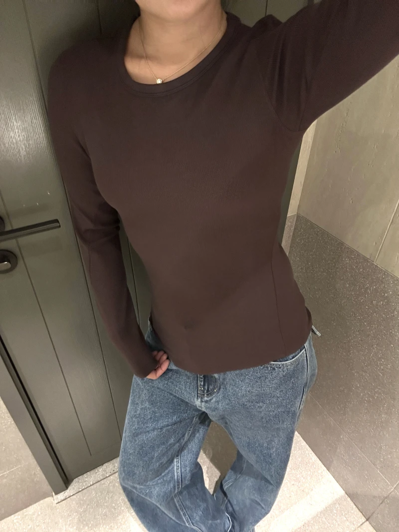 「tシャツ 毛玉とり」が本当に大事な理由は？この1点で通勤スタイルが変わる