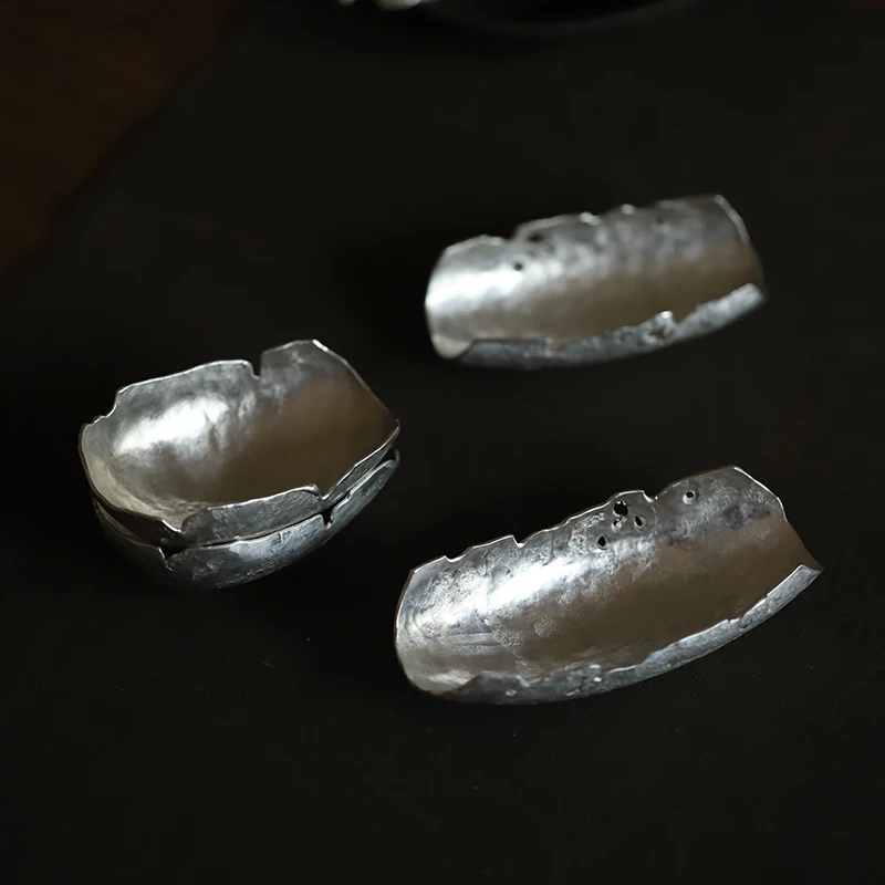 手作り純スズ製不規則なデザインの茶則：レトロハンマートーンの茶道使用実態と特性解析