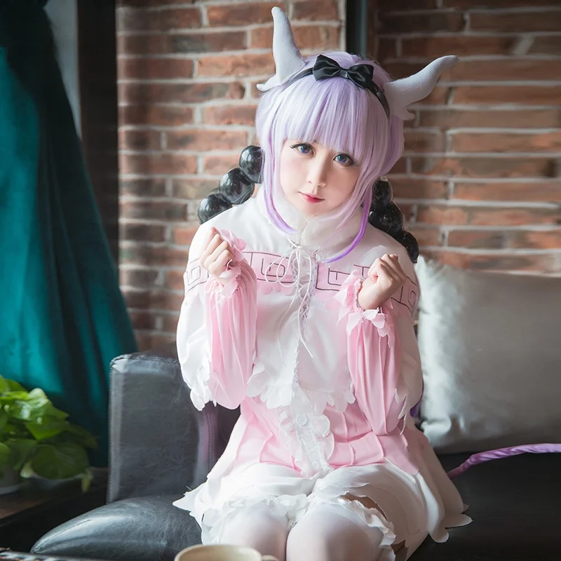 vtuber同人に使えるコスプレアイテムは？ドラゴンの女執事風のロングウィッグがなぜ人気なのか