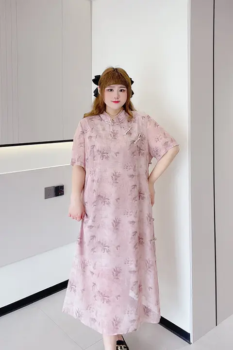 改良型のチーパオ風デザインの花柄ワンピース【夏用・大きいサイズ・半袖】（セットアップ対応）