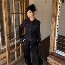 春にぴったり！トレンディなデザインのデニムジャケット【ドルマンスリーブ・ウエスト絞り・フロントボタン】