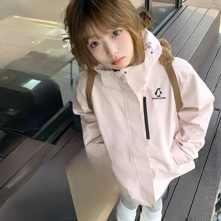 Camel ピンクの防寒ジャケット【防風・防水・アウトドア用・密閉機能付き】
