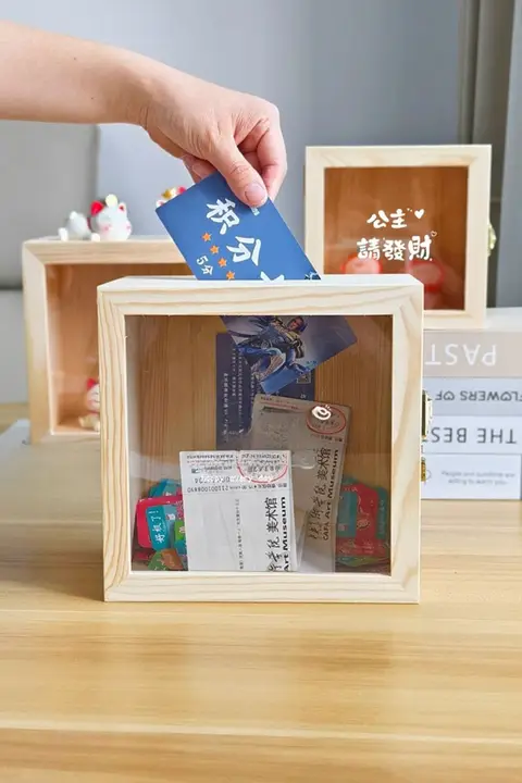 透明なクリエイティブ貯金箱【パスワードロック付き・収納便利】