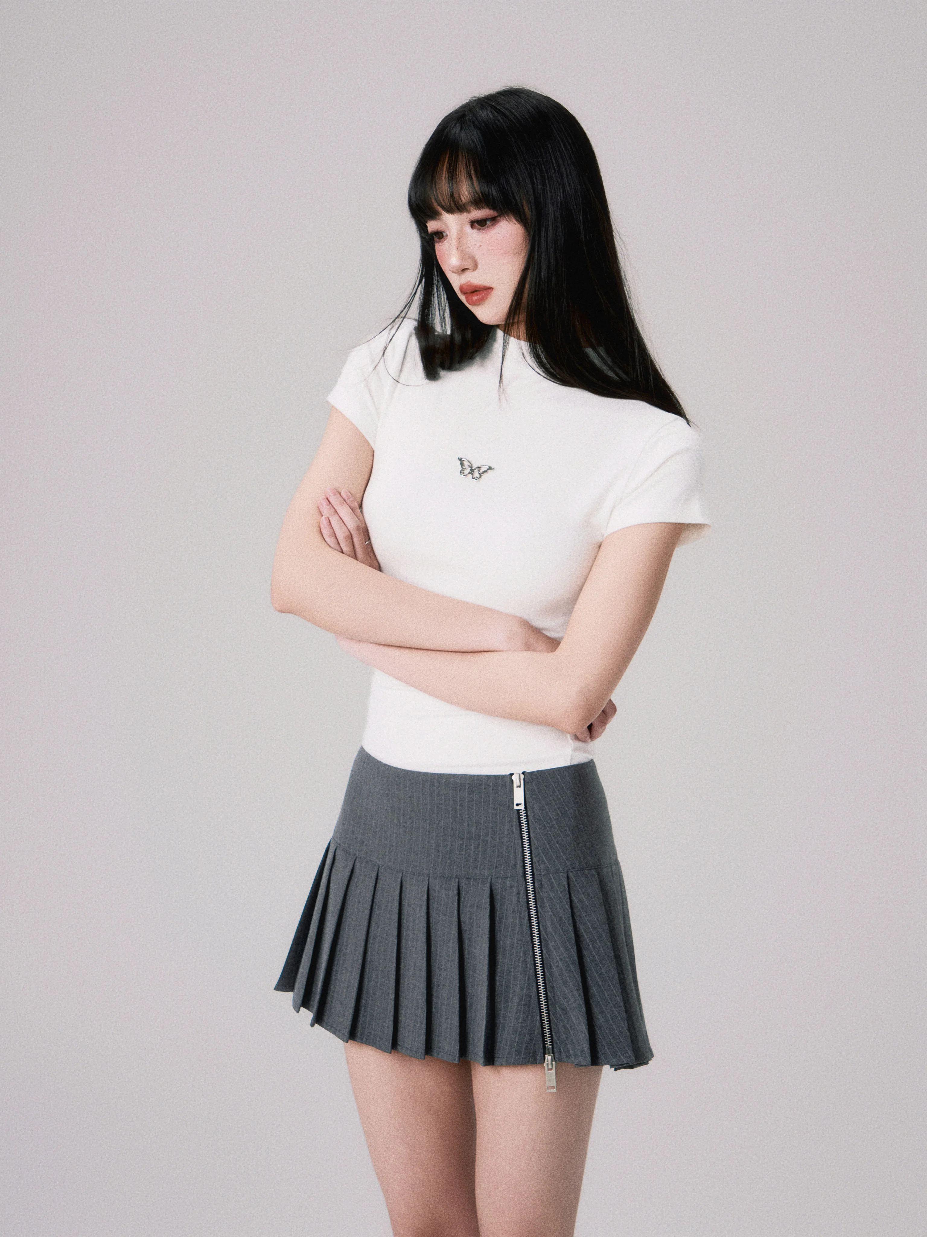 大人可愛いの本質とは？シンプルTシャツで実感する心の落ち着き