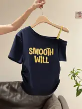 おしゃれなオフショルダー短袖Tシャツ【プリント・フリルデザイン・夏用】
