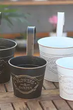 おしゃれなバルコニー用プランターラック【多肉植物用・吊り下げ式】