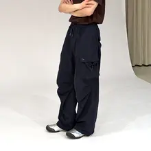 ポケット付き抽绳ライトパラシュートパンツ【アメリカンスタイル・ゆったりシルエット・アウトドア向け】