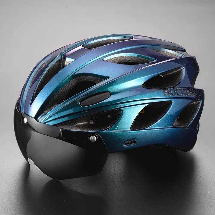 一体成型の自転車用ヘルメット【風鏡付き・男女兼用・安全帽子】