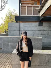軽快なアウトドアスタイル！女性用 軽量ジャケットとショートパンツ【通勤＆アウトドア】（セットアップ対応）