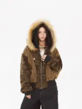 迷彩柄ショートパーカー【毛皮付き・冬用・女性用】