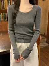 おしゃれなフィット感のあるニットトップス【ラウンドネック・羊毛混・秋冬用】