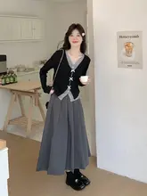 春にぴったり！フレアスリーブブラウスと百褶スカートの女性用コーディネート（セットアップ対応）