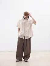 NOEARS 夏らしい若々しい気分を演出するアプリコットカラーの縦縞 シャツ