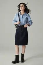 クラシックな青いストライプの長袖シャツ【春秋用・ビジネス・通勤対応】
