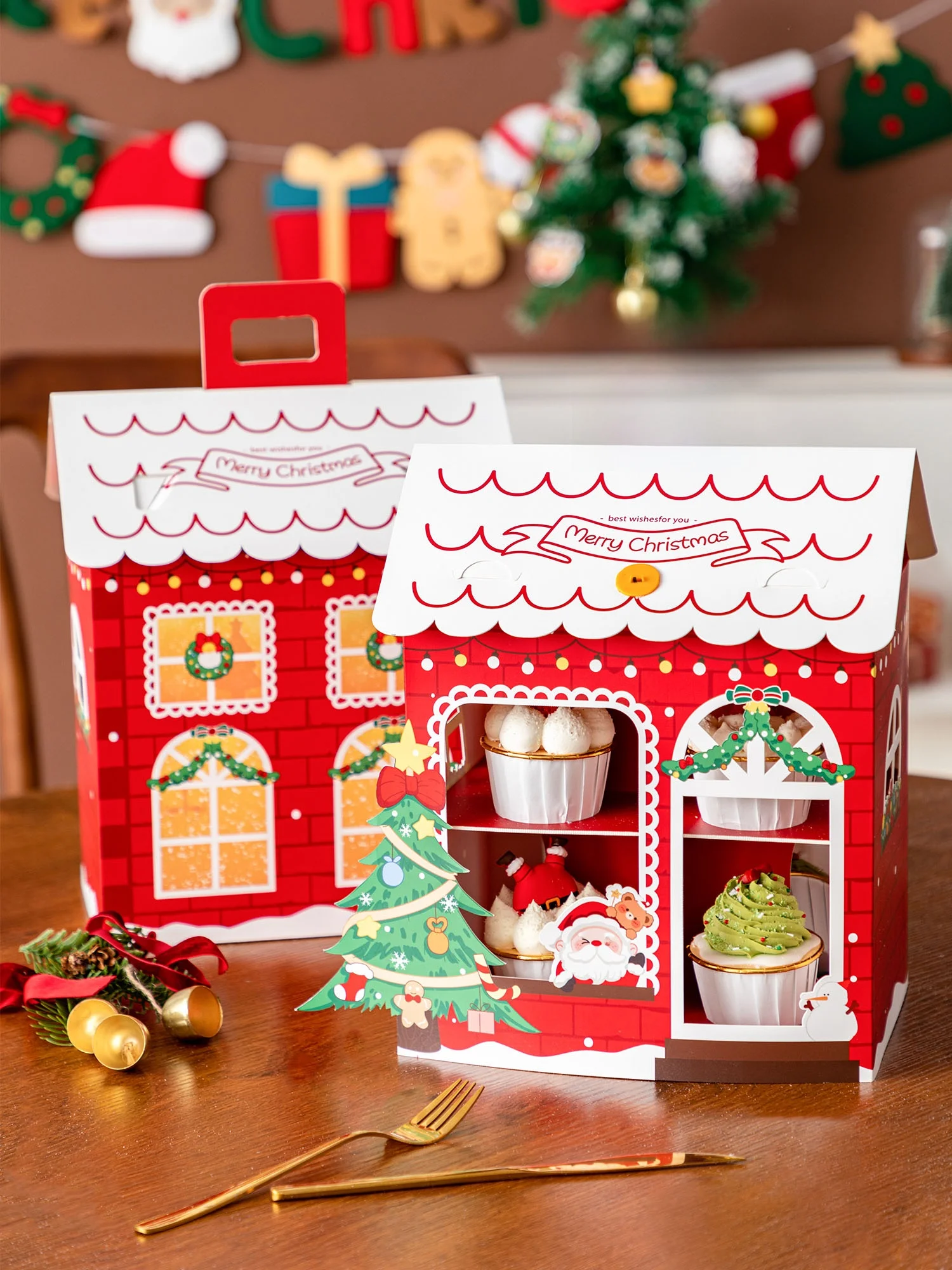 クリスマスデザインのカップケーキ用包装ボックス：妻への贈り物としての実用性と使い勝手