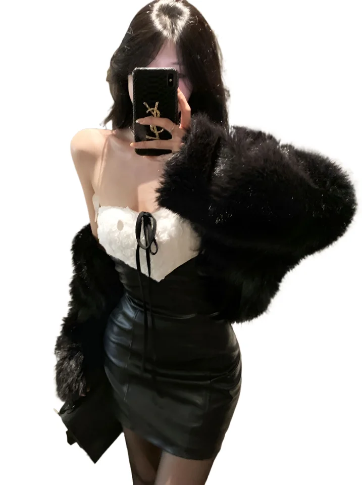 立体ローズデザインのPUレザーペプラムドレス【タイトフィット・ボディコン・女性らしい魅力】