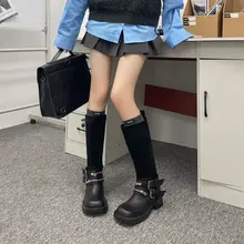 厚底の長筒ブーツ【レトロデザイン・バックル付き・女性用】
