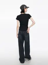 黒色 ショートスリーブ Tシャツ 女性 夏 短丈 スリムフィット ラウンドネック 綿 デザイン感