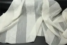 落ち感のある半透明な米白色ストライプ模様の裏地付きシフォン生地【漢服ドレス用】