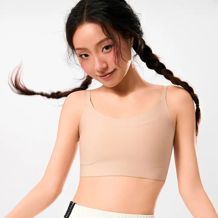 極上の柔らかさ 無痕バストサポートブラ【夏用・薄手・キャミソール】