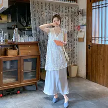 フランス風レース刺繍タンクトップ【甘美なデザイン・Tシャツ・スカート・セットアップ対応】