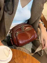 本革製 レディースショルダーバッグ【シンプルデザイン・斜め掛け・スマホ用】
