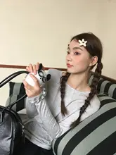 花柄デザインのハイネック長袖トップス【グレー・秋用・インナー対応】