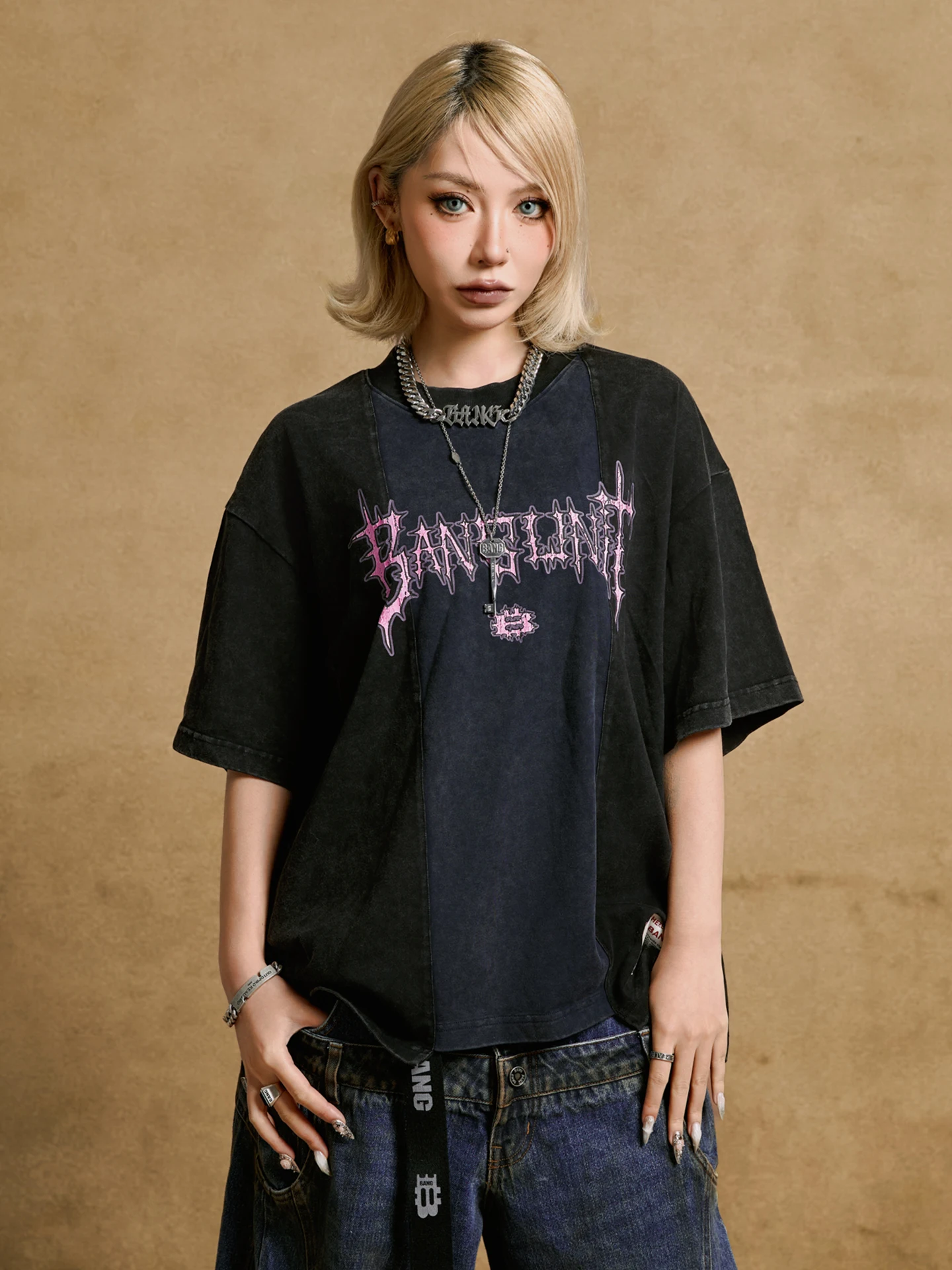 cropped t shirt はどんなときに着るべき？その選び方と組み合わせのコツを徹底解説