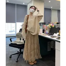 美しいデザインのニットワンピース【フレンチスタイル・秋冬用・小柄対応】（セットアップ対応）