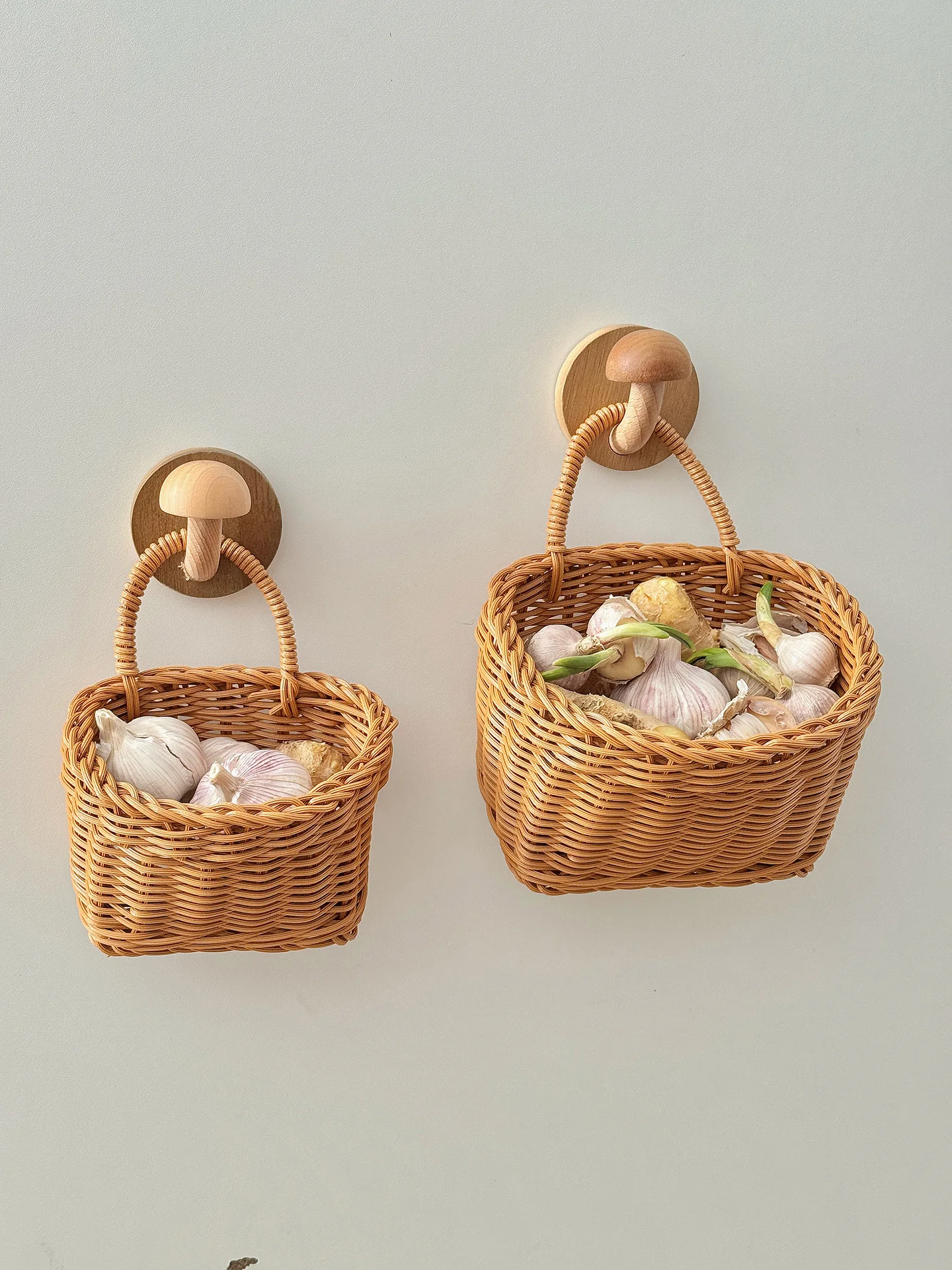 生姜とニンニクの壁掛け収納バスケット：キッチン用の収納効率と卵収納実績