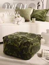 復古風の軽やかなデザイン！グリーンとブラウンの象柄座布団【リビング用・ラグ付き】