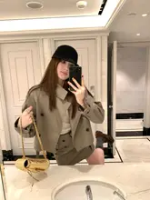 スイス美術館コレクション 緑色長袖ショートトレンチコートとAラインスカートセット【秋用】