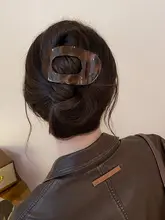 レトロな懐かしさ！後頭部アーチ型大サイズのダックビルクリップ【春用】