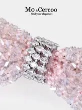 高級感あるクリスタルバタフライデザインの横型ヘアクリップ