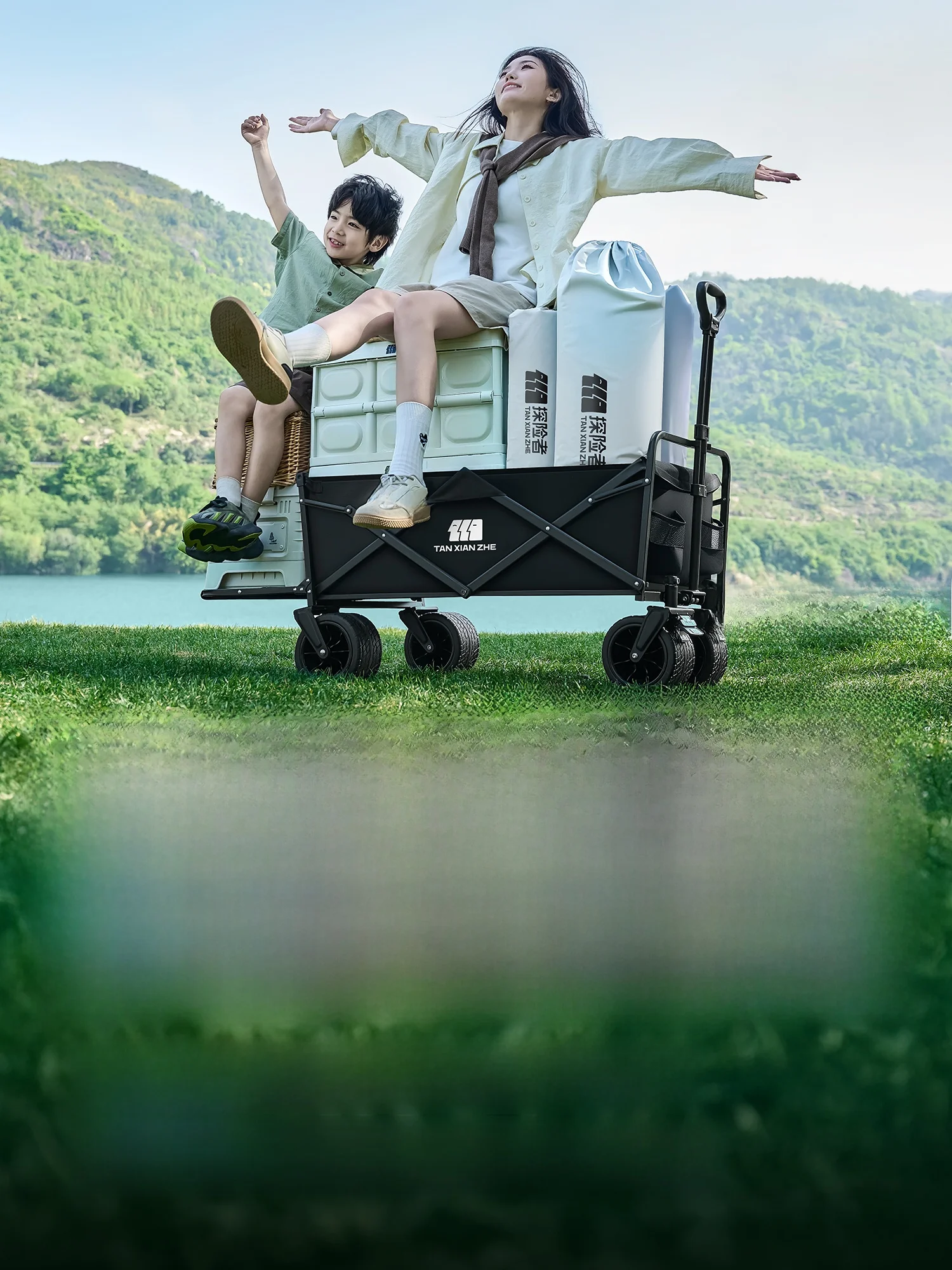 キャンピングカート キャンプで子供が楽しく使える小型トレーラーの実用性