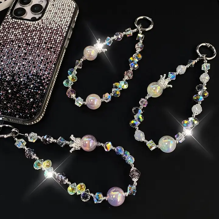 高級感ある水晶製スマホストラップ【手提げ用・ハンドチェーン・ビーズデザイン】