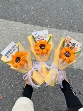 卒業シーズンのひまわりブーケ【贈り物・成人祝い・デザイン性】
