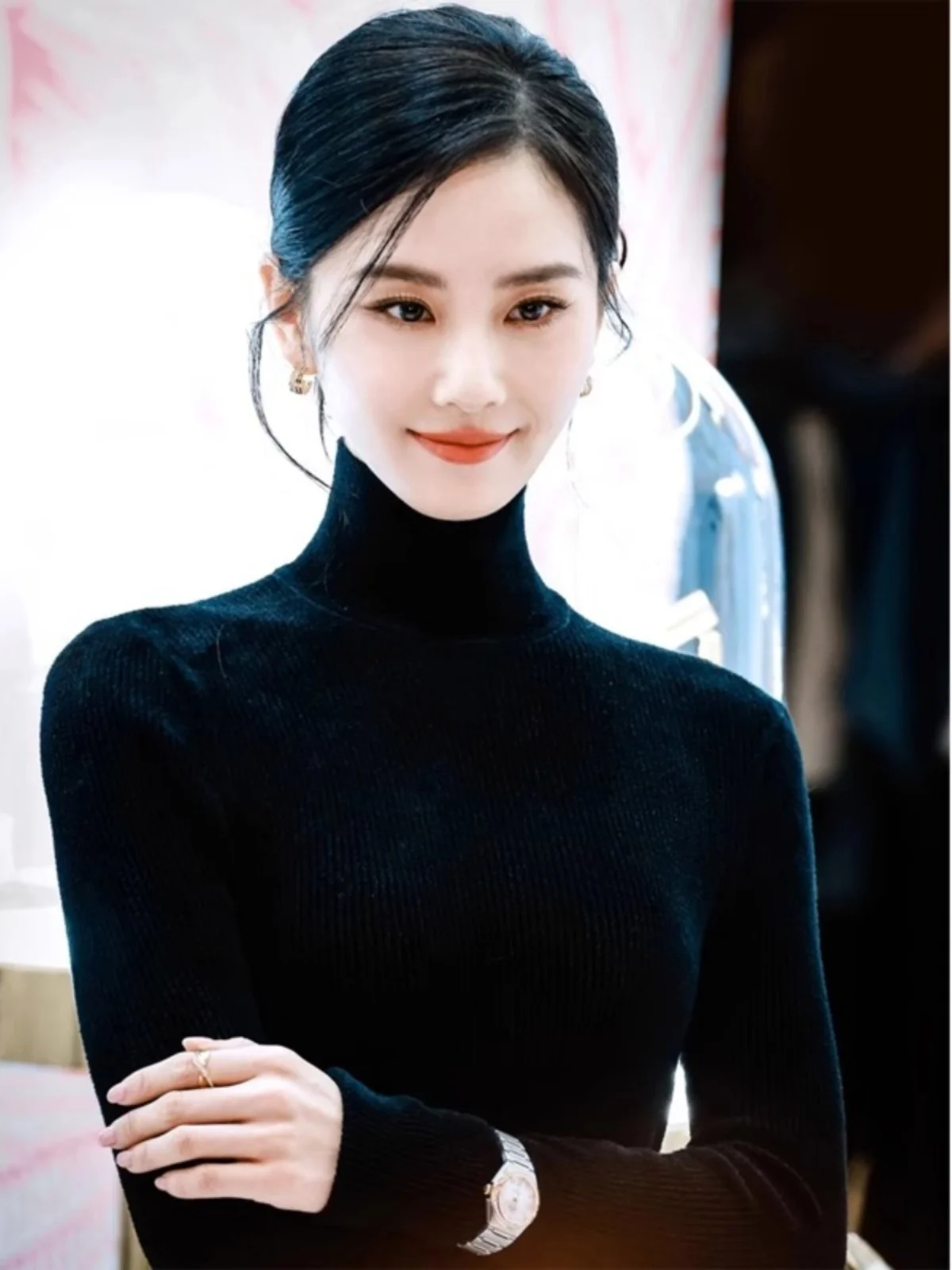 大人可愛い服 50代コーデ｜失敗しないトップスの選び方と実際のコーデ例