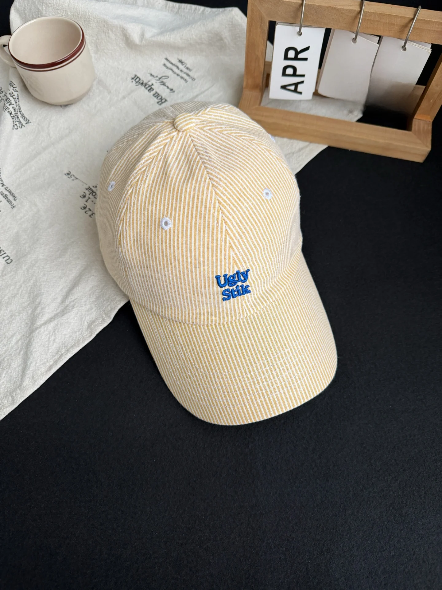 ハート刺繍のシンプルデザイン キャップ：2026年春季の通気性とUVカット機能を実証