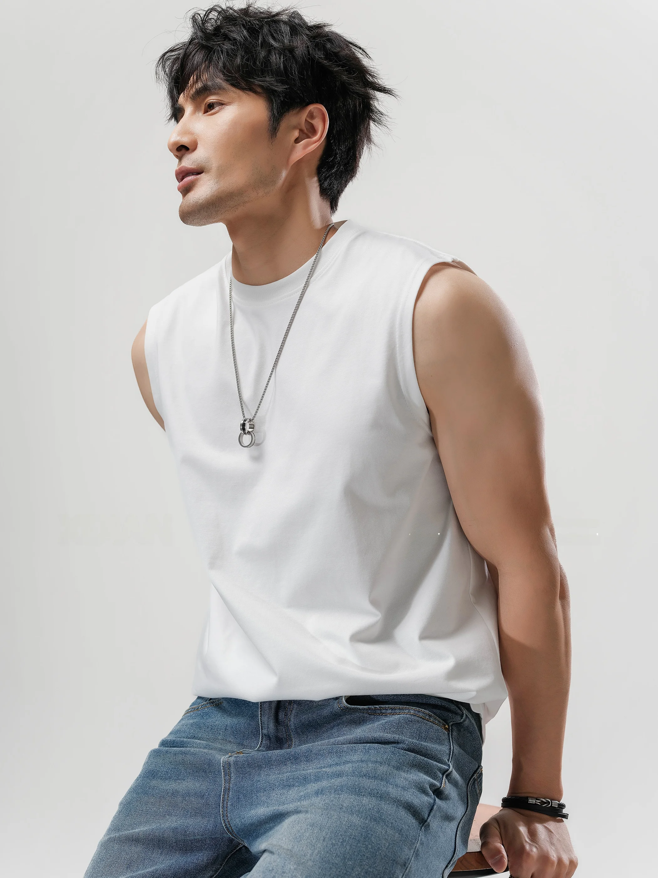 汗をかいても臭わない服を選ぶには？夏の日常に欠かせない「涼感速乾＋抗菌」Tシャツの選び方