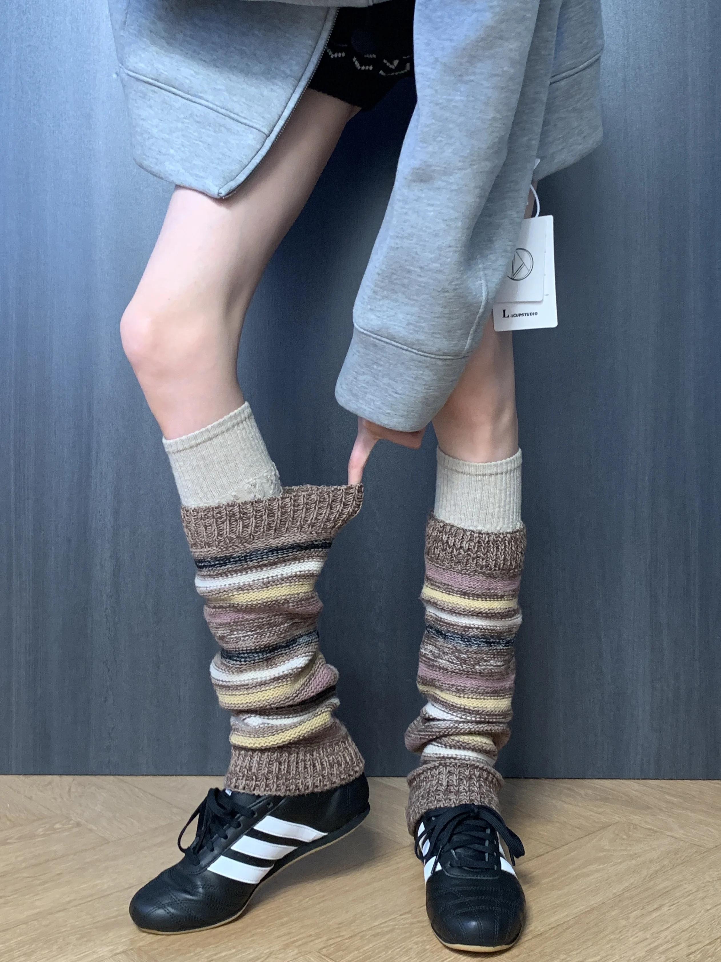 40代の冬にスニーカーを着るとき、どう選ぶ？